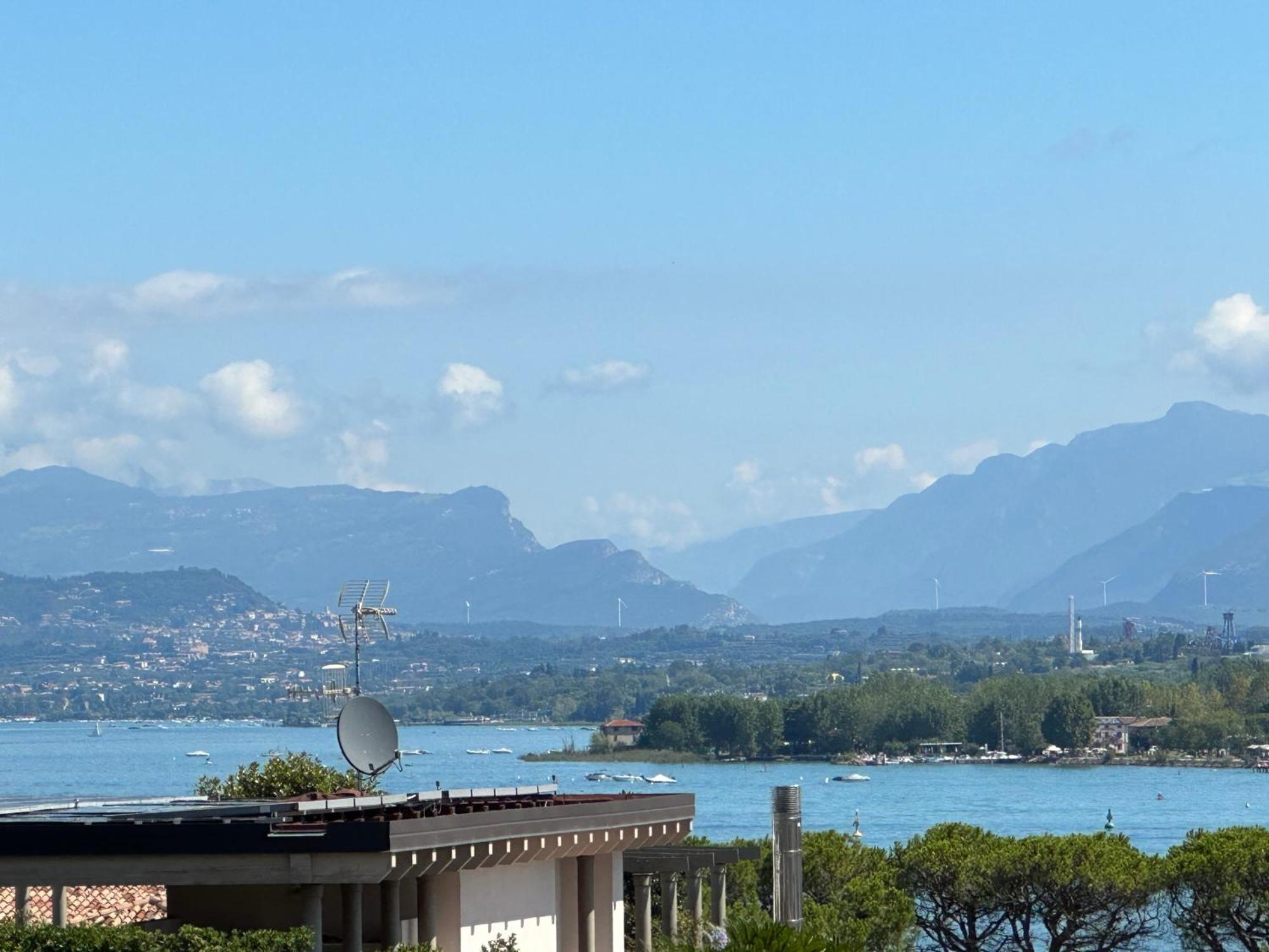 Villa 70 Peschiera del Garda Buitenkant foto