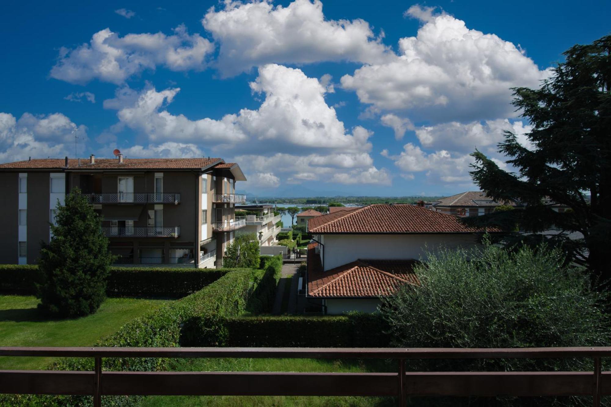 Villa 70 Peschiera del Garda Buitenkant foto